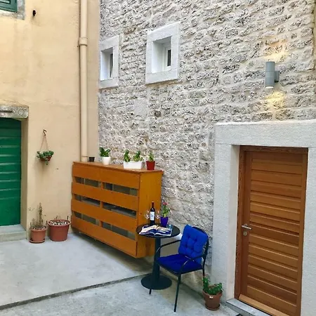 City Maison d'hôtes Šibenik