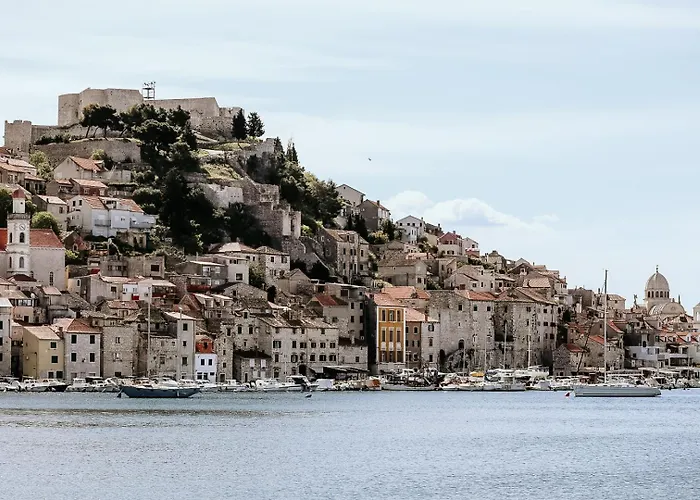 City Affittacamere 4*